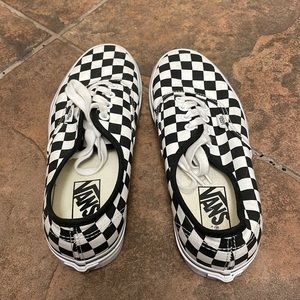 checkered vans